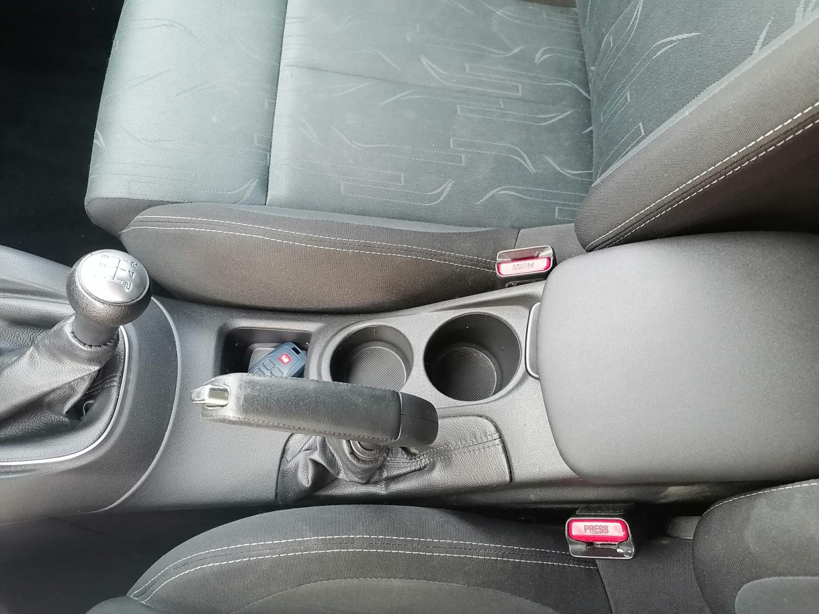 Citroën C4 1,6 VTi 88 kw, fotografija 9
