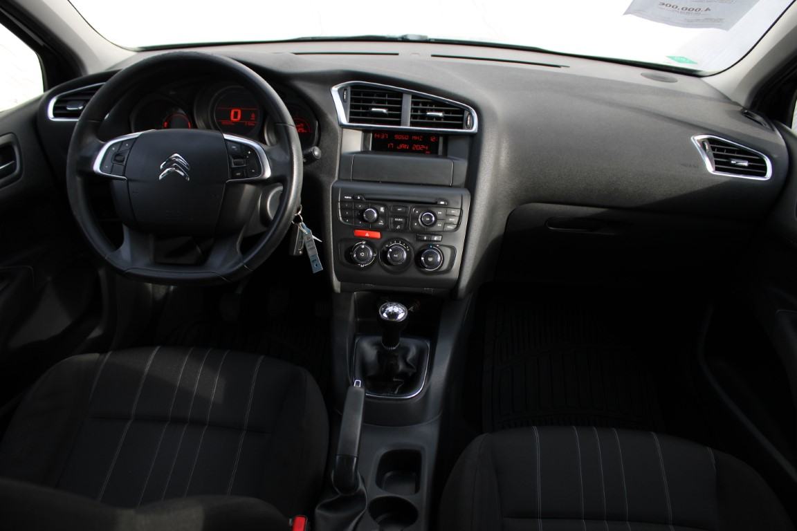 Citroën C4 1,6 VTi Seduction, fotografija 8