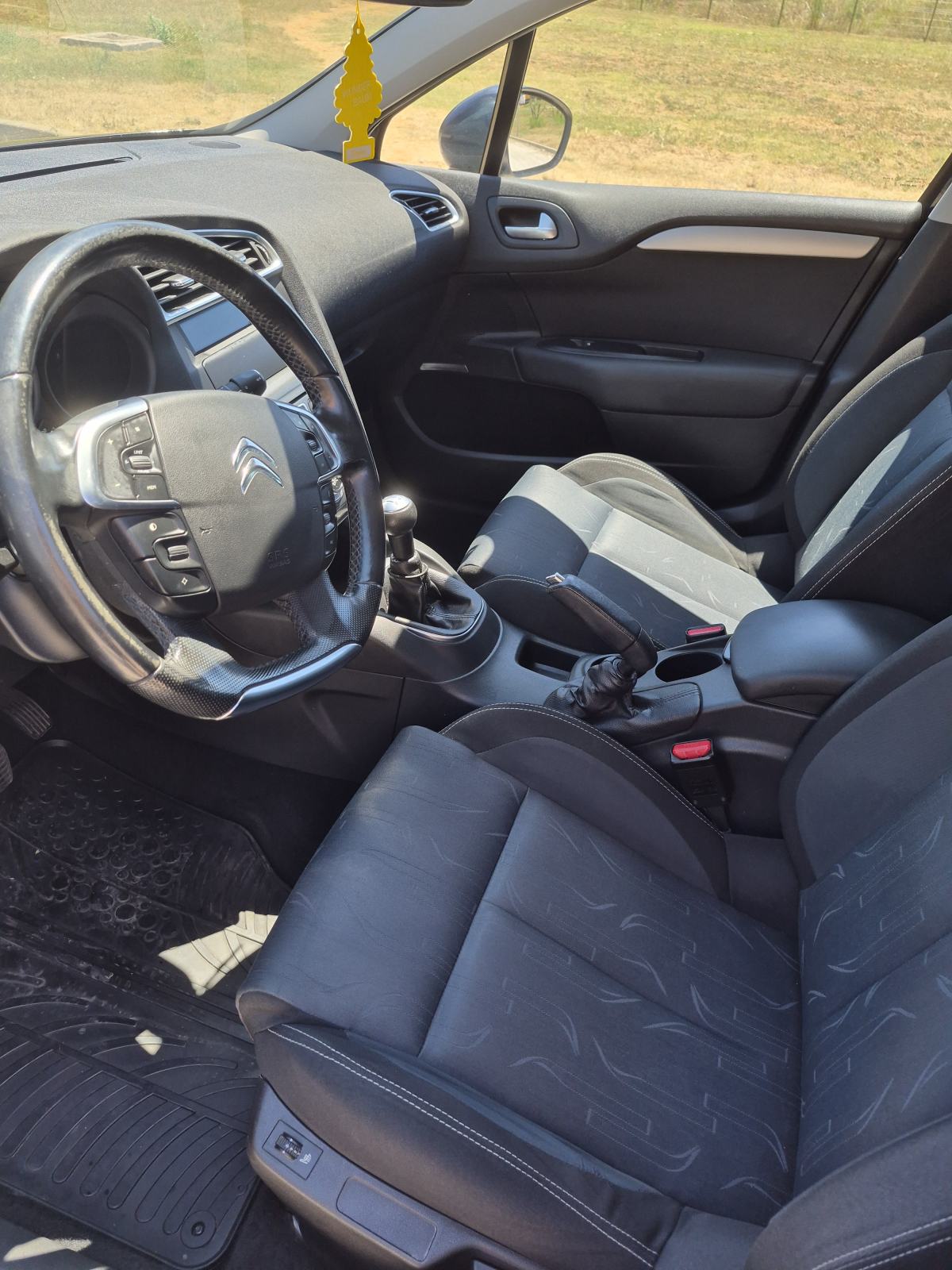 Citroën C4 1,6 VTi Seduction, fotografija 9