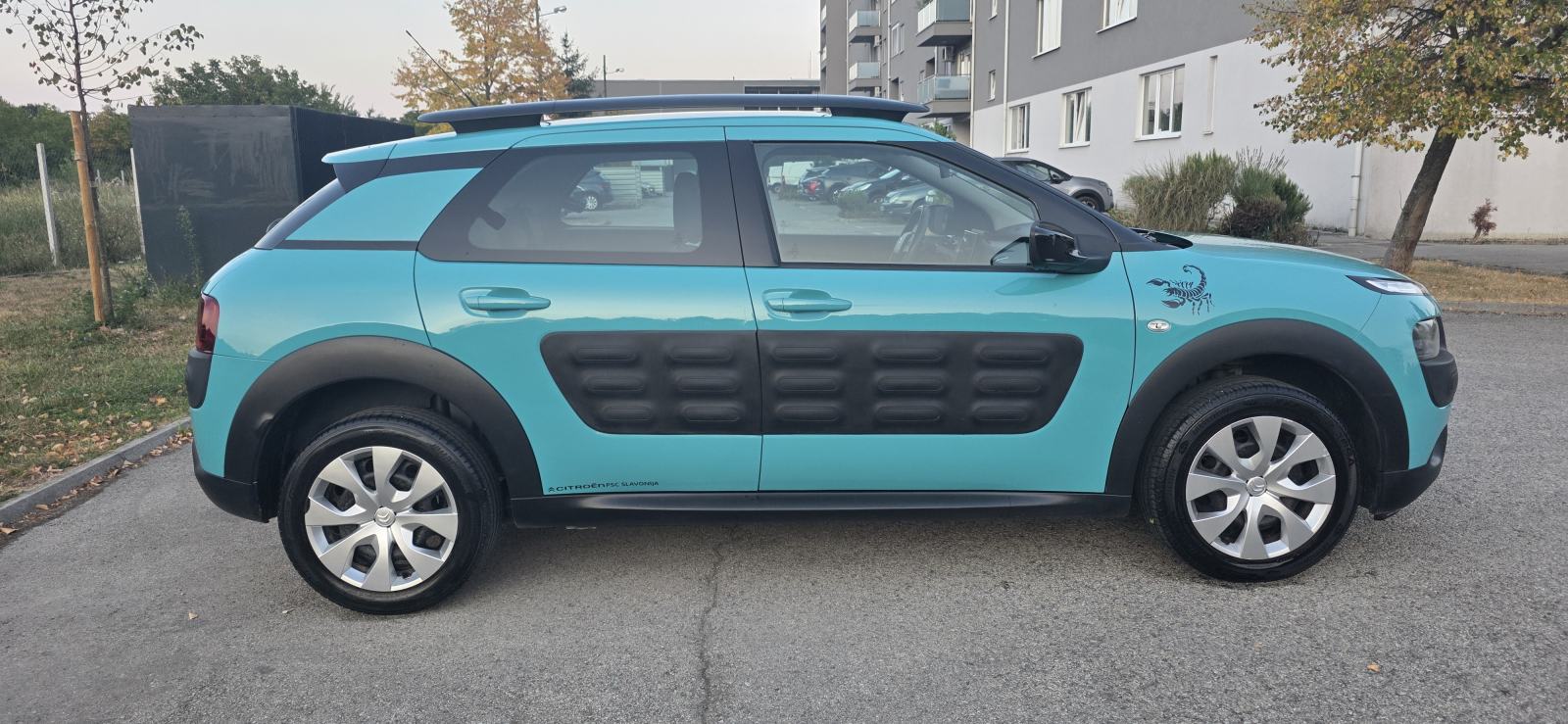 Citroën C4 Cactus 1,2 reg. do 07/27, Panorama,Super stanje, fotografija 10
