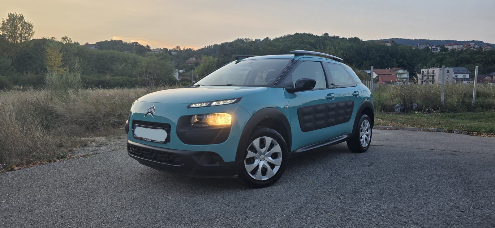 Citroën C4 Cactus 1,2 reg. do 07/27, Panorama,Super stanje, fotografija 3