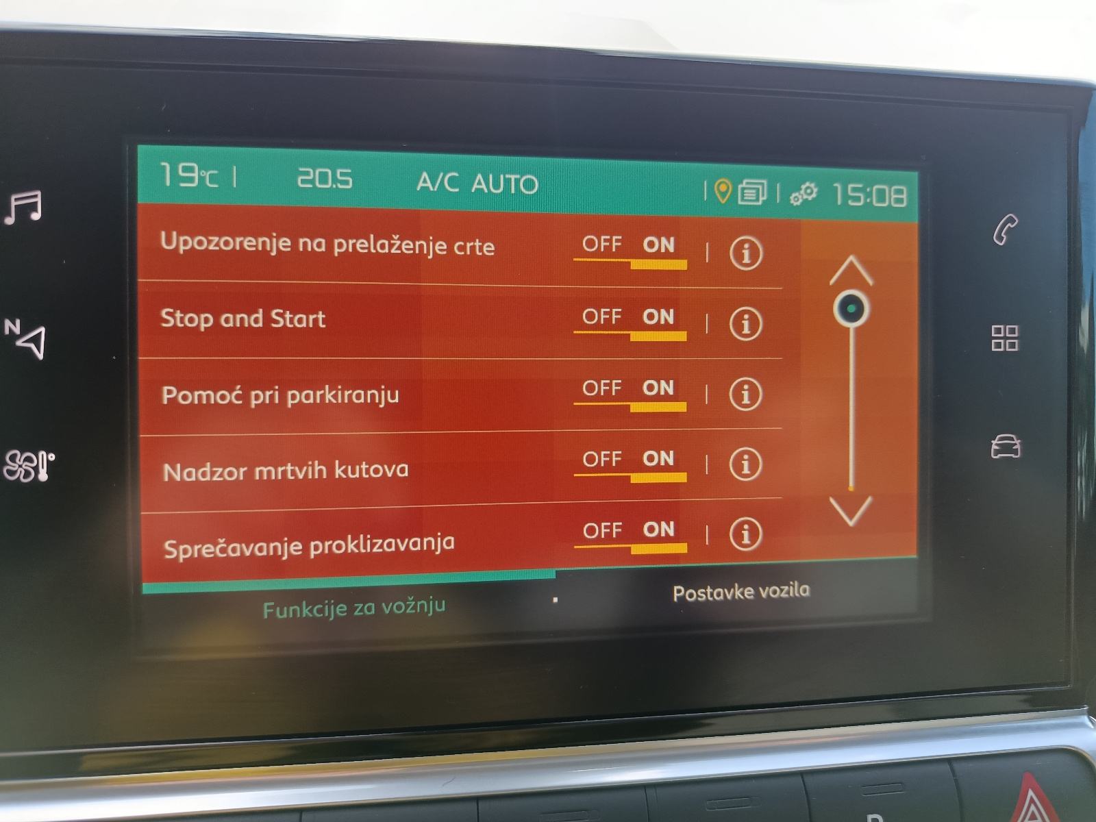 Citroën C4 Cactus 1,5 Blue HDI. Jamstvo 3 GOD. LEASING, fotografija 15