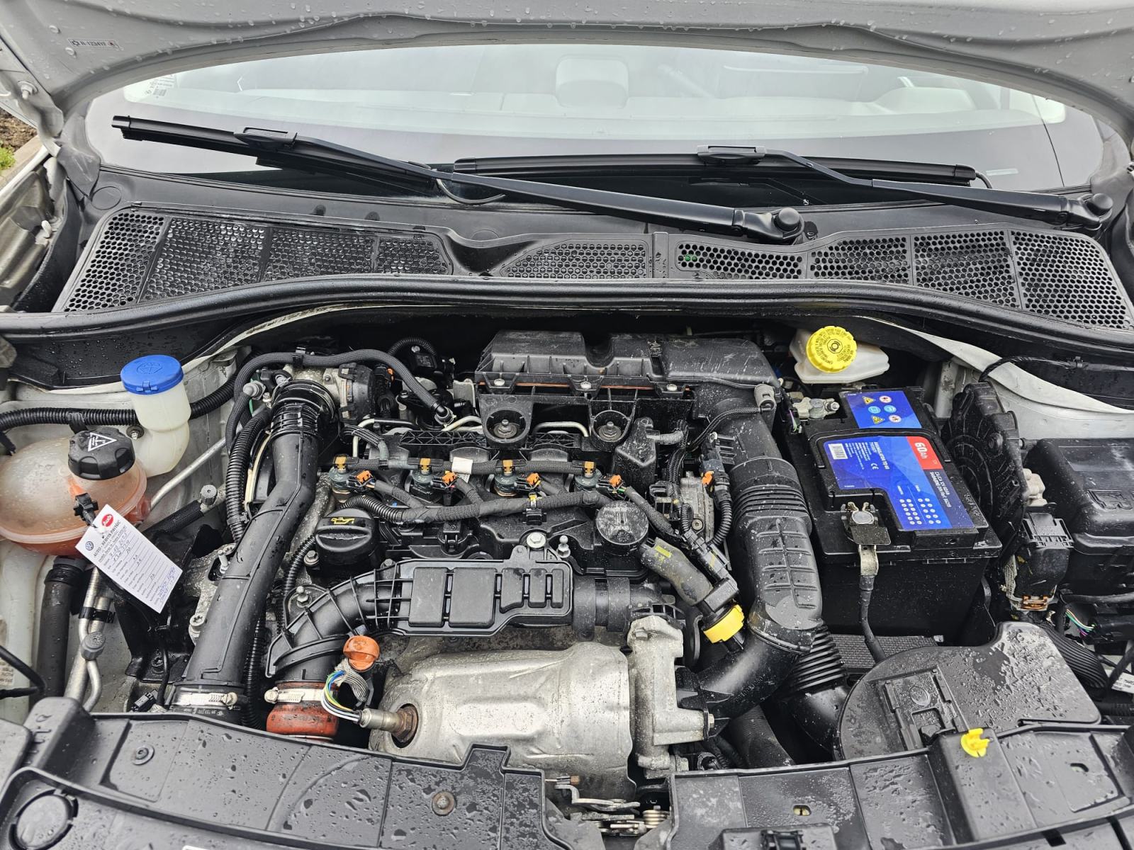 Citroën C4 Cactus 1,5 HDI LED NAPRAVLJEN VELIKI SERVIS AKCIJA 8500, fotografija 14