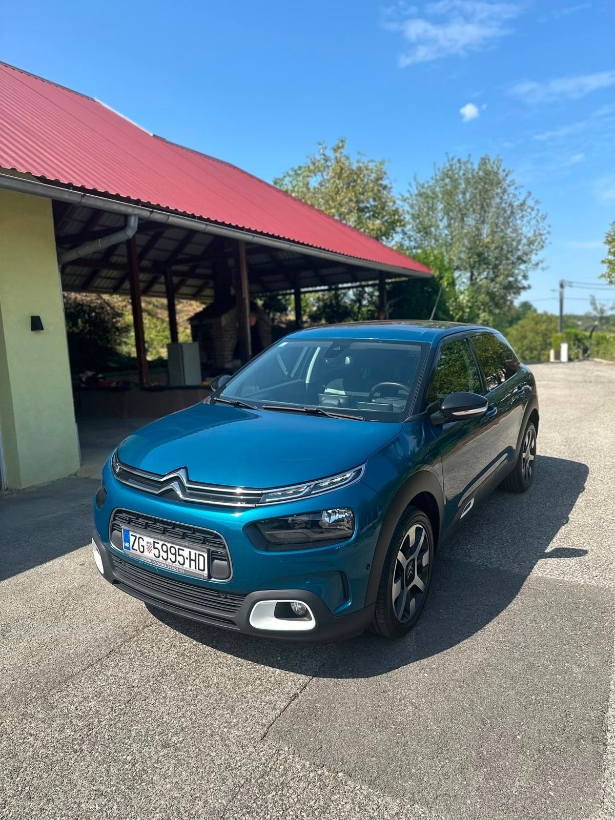 Citroën C4 Cactus 1,6 BlueHDi registriran do 7.2027. prvi vlasnik, fotografija 3