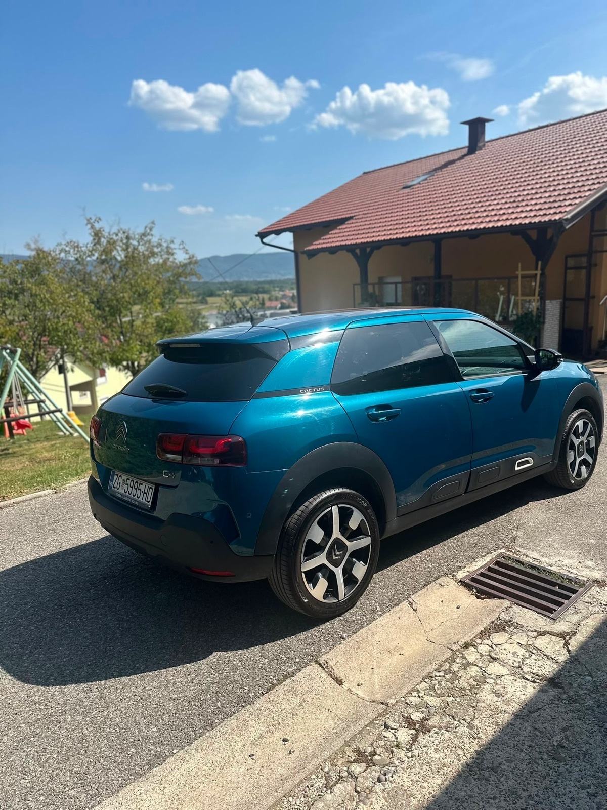 Citroën C4 Cactus 1,6 BlueHDi registriran do 7.2027. prvi vlasnik, fotografija 8