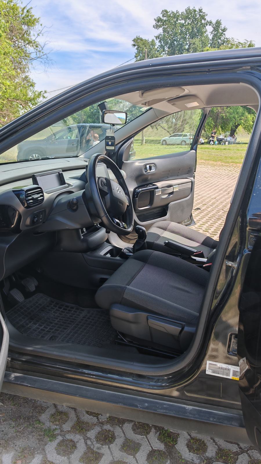 Citroën C4 Cactus 1,6 BlueHDi, fotografija 6