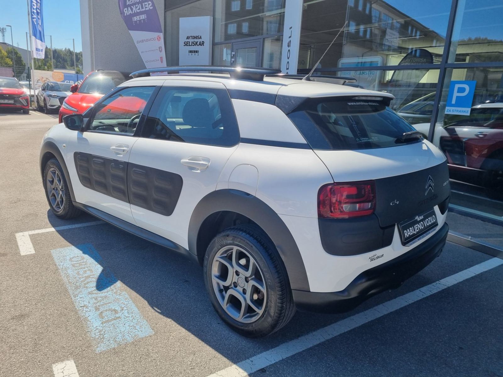 Citroën C4 Cactus 1.6 HDi - SLOVENSKO POREKLO - POTRJENA SERVISNA, fotografija 5