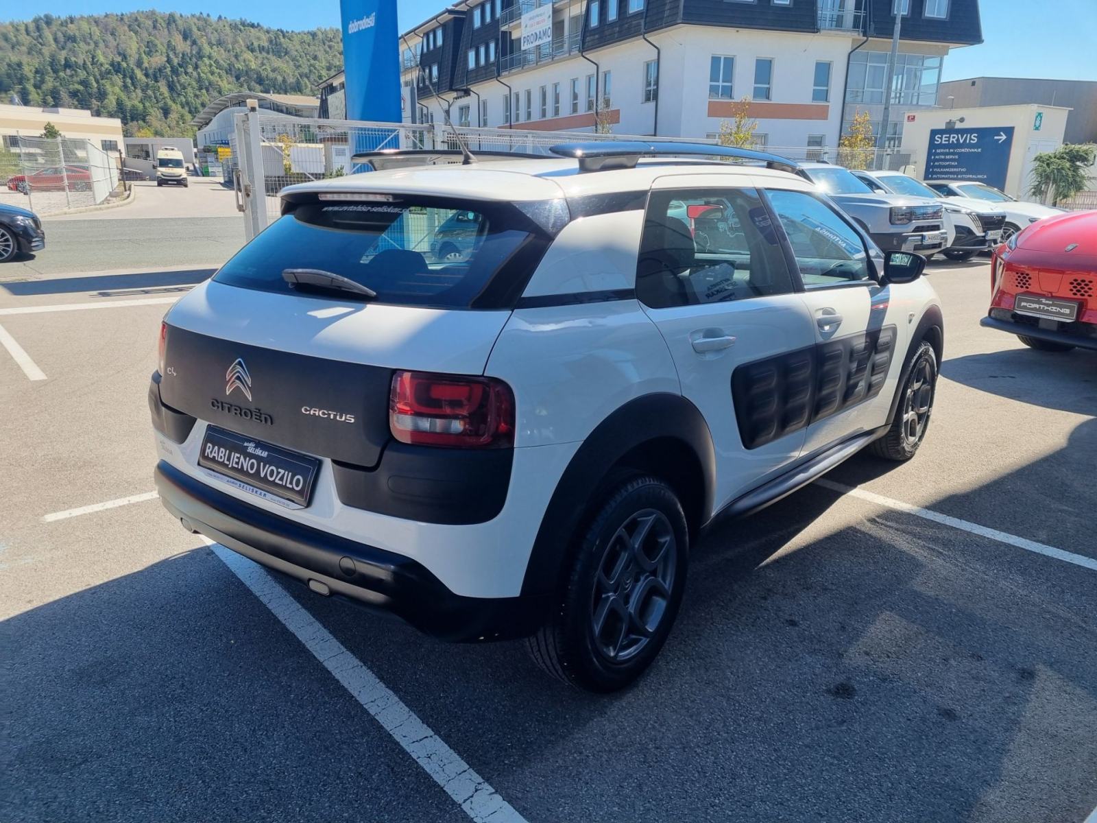 Citroën C4 Cactus 1.6 HDi - SLOVENSKO POREKLO - POTRJENA SERVISNA, fotografija 7