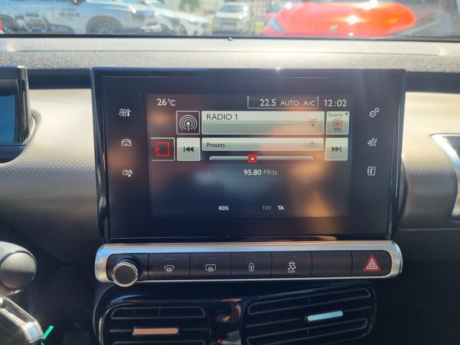 Citroën C4 Cactus 1.6 HDi - SLOVENSKO POREKLO - POTRJENA SERVISNA, fotografija 17