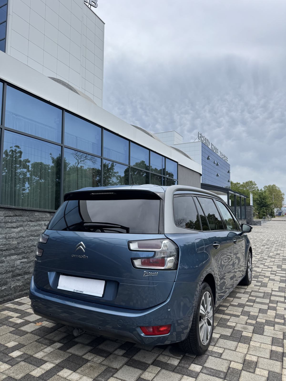 Citroën C4 Grand Picasso 1,6 d AUTOMATIK - 7 SJEDALA - FULL OPREMA !!!, fotografija 11