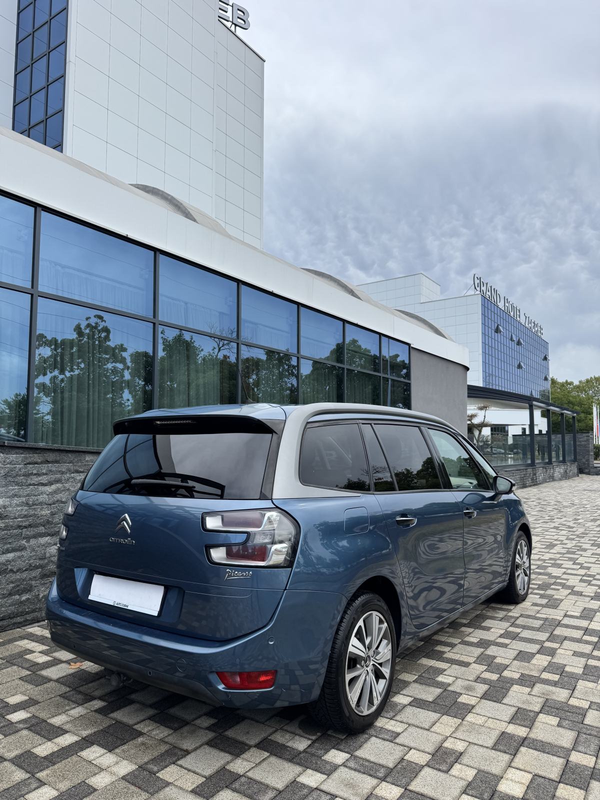 Citroën C4 Grand Picasso 1,6 d AUTOMATIK - 7 SJEDALA - FULL OPREMA !!!, fotografija 12