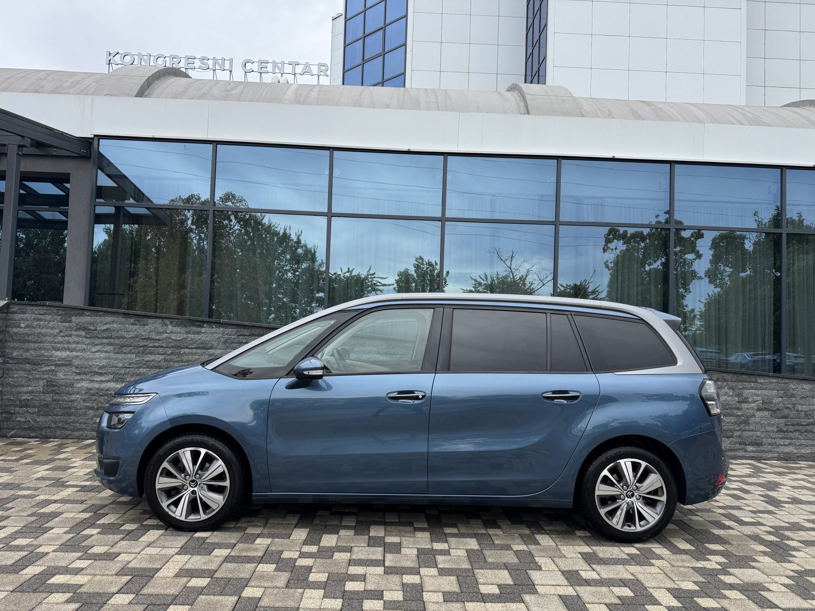 Citroën C4 Grand Picasso 1,6 d AUTOMATIK - 7 SJEDALA - FULL OPREMA !!!, fotografija 6