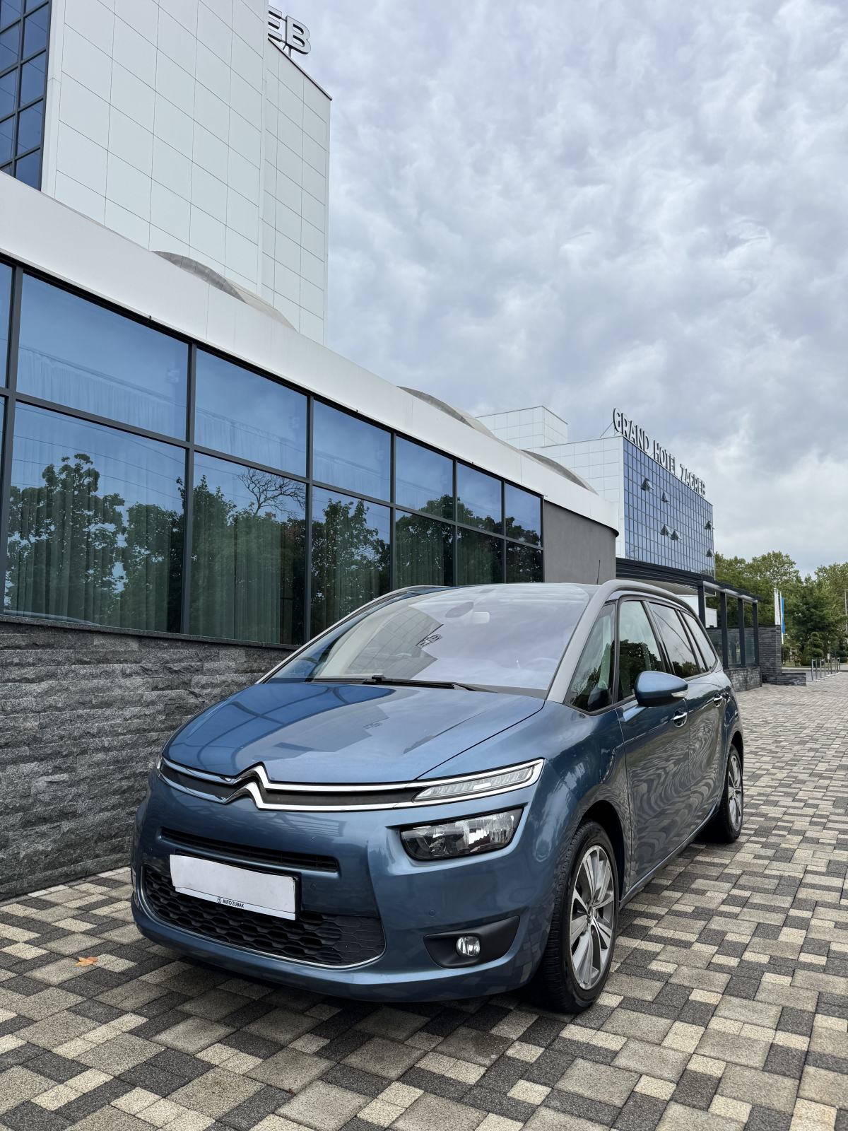 Citroën C4 Grand Picasso 1,6 d AUTOMATIK - 7 SJEDALA - FULL OPREMA !!!, fotografija 4