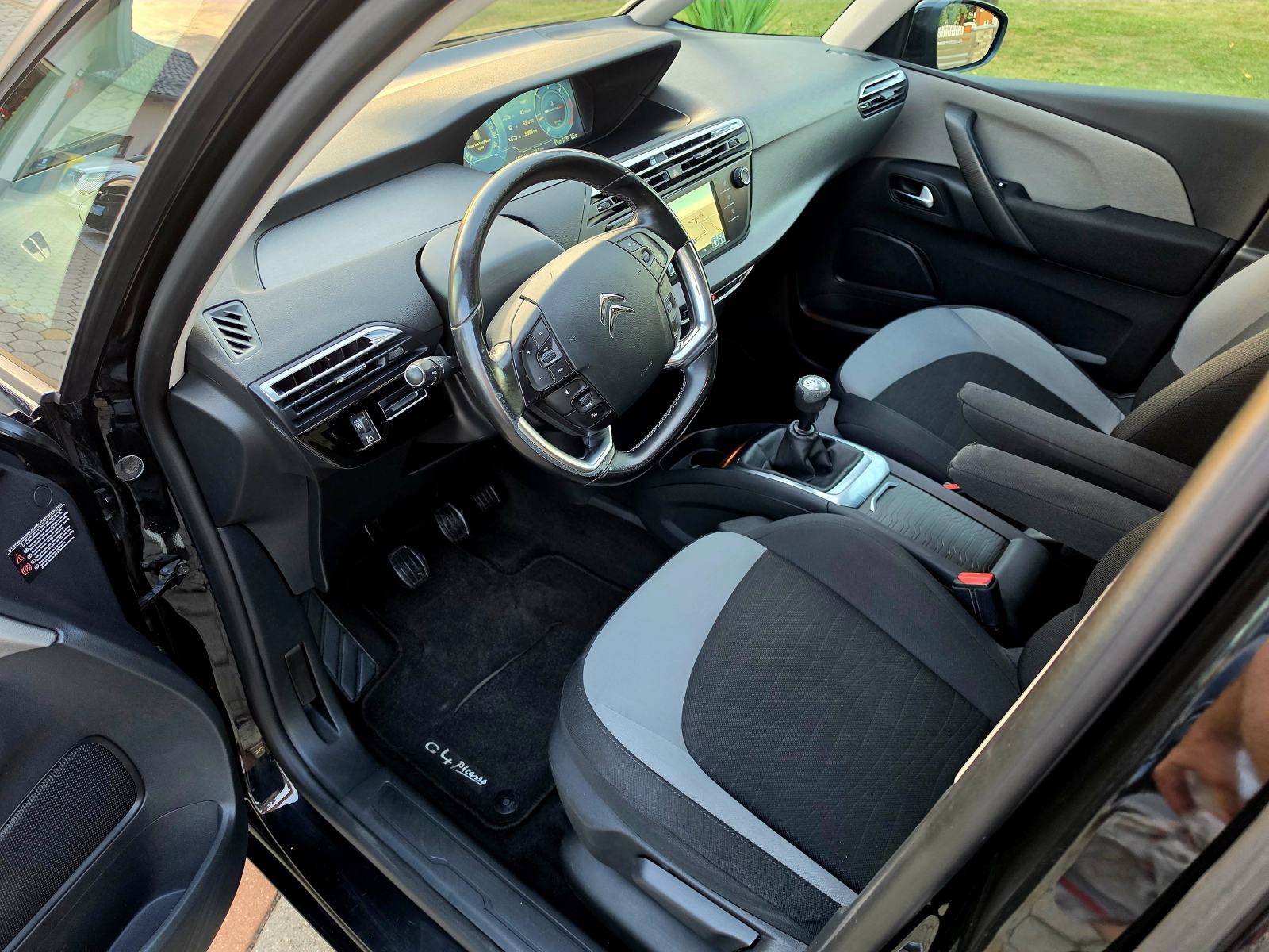 Citroën C4 Grand Picasso 1,6 e-HDi,,SERVISNA,,7 SIJEDALA,,141684KM, fotografija 14