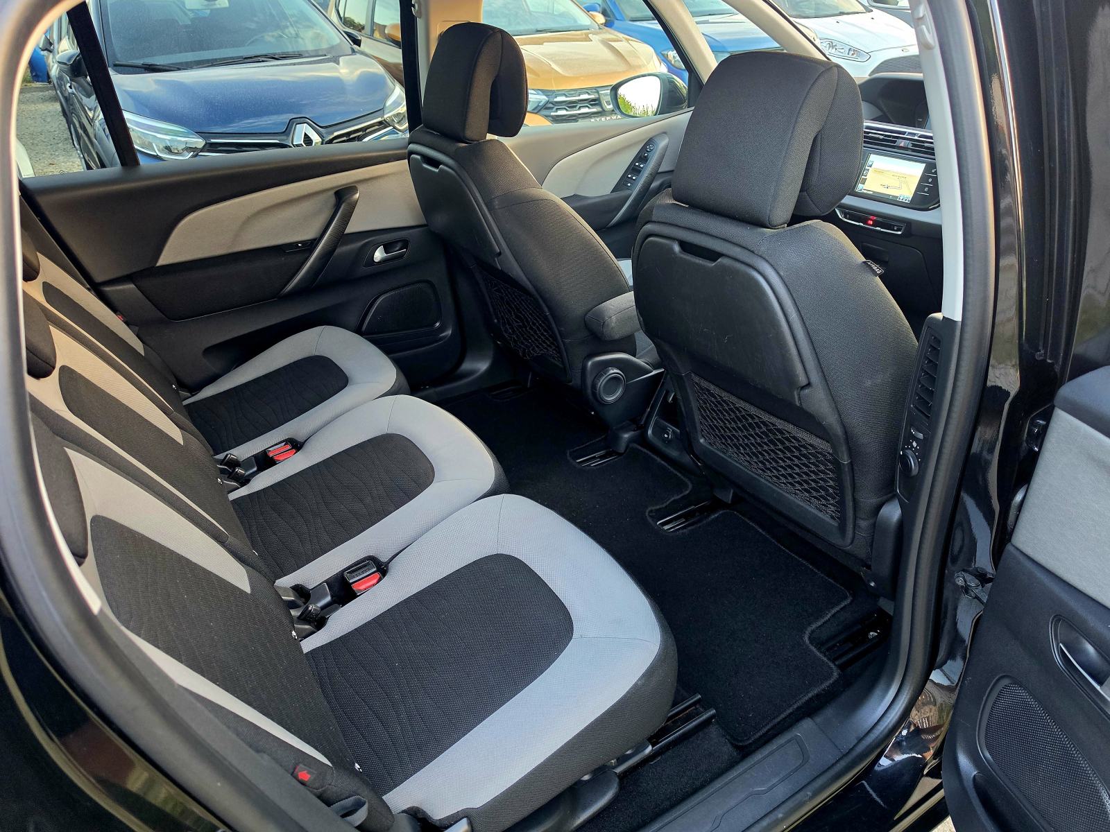 Citroën C4 Grand Picasso 1,6 e-HDi,,SERVISNA,,7 SIJEDALA,,141684KM, fotografija 10