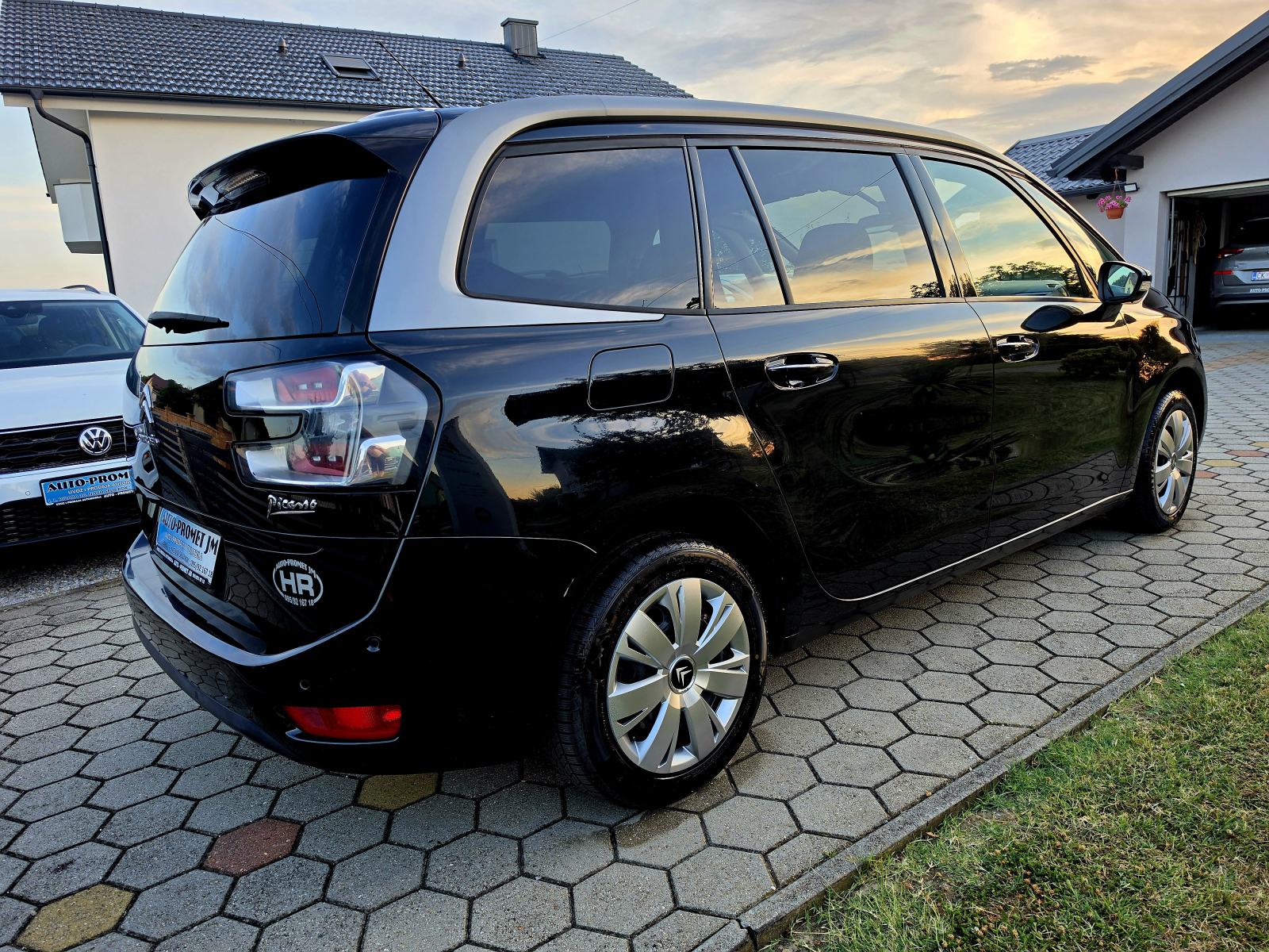 Citroën C4 Grand Picasso 1,6 e-HDi,,SERVISNA,,7 SIJEDALA,,141684KM, fotografija 5