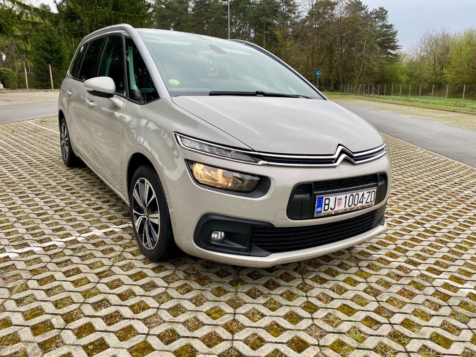 Obiteljski auto sa 7 siceva, C4 GrandPiccasso, fotografija 2