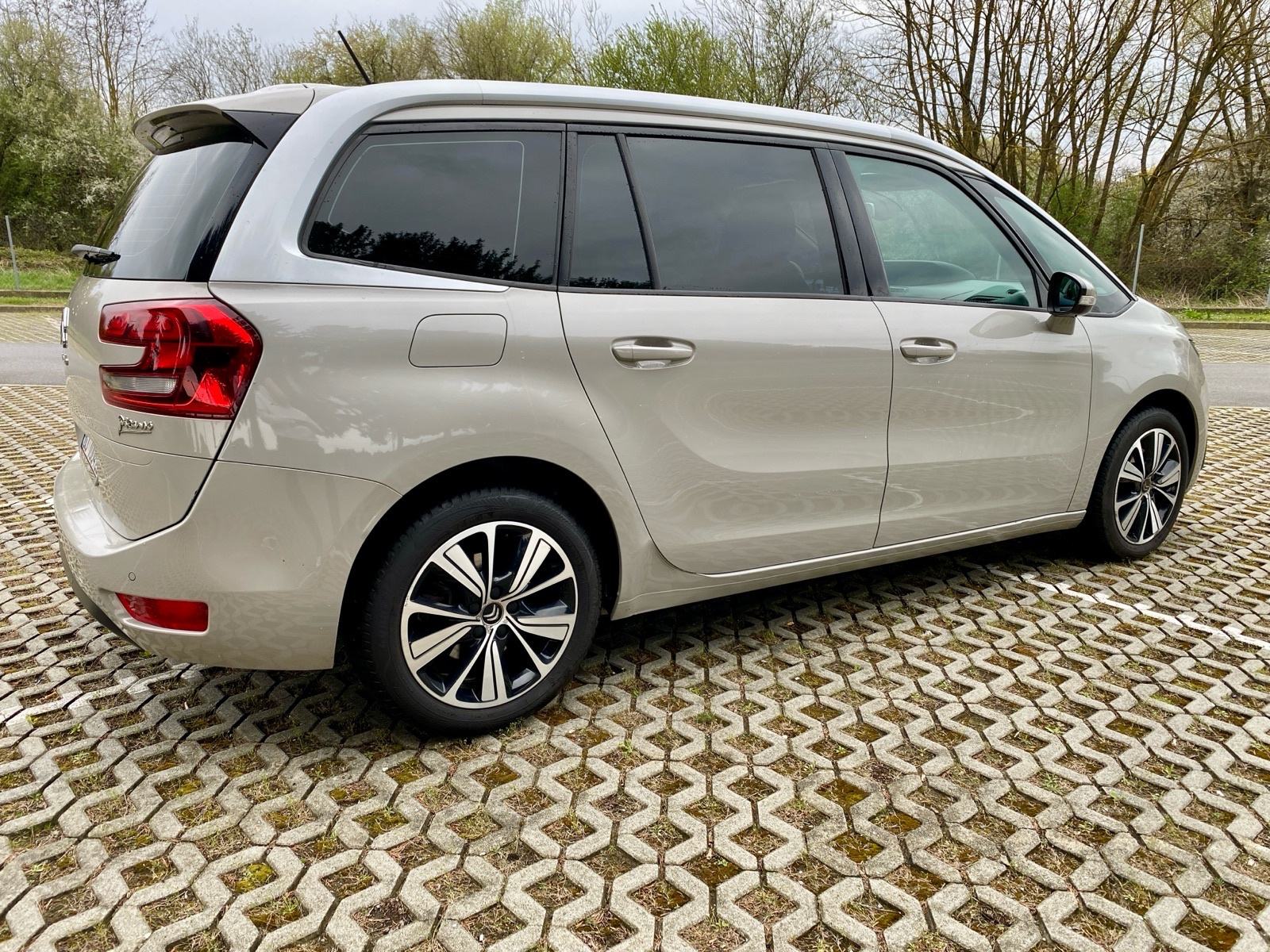 Obiteljski auto sa 7 siceva, C4 GrandPiccasso, fotografija 3