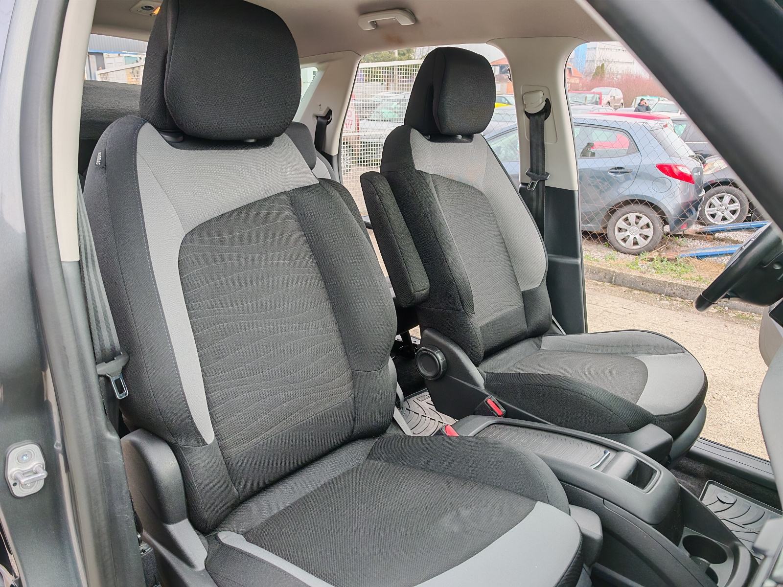 Citroën C4 Picasso 1.6 HDi automatik, 2014g, odličan KREDIT, fotografija 11