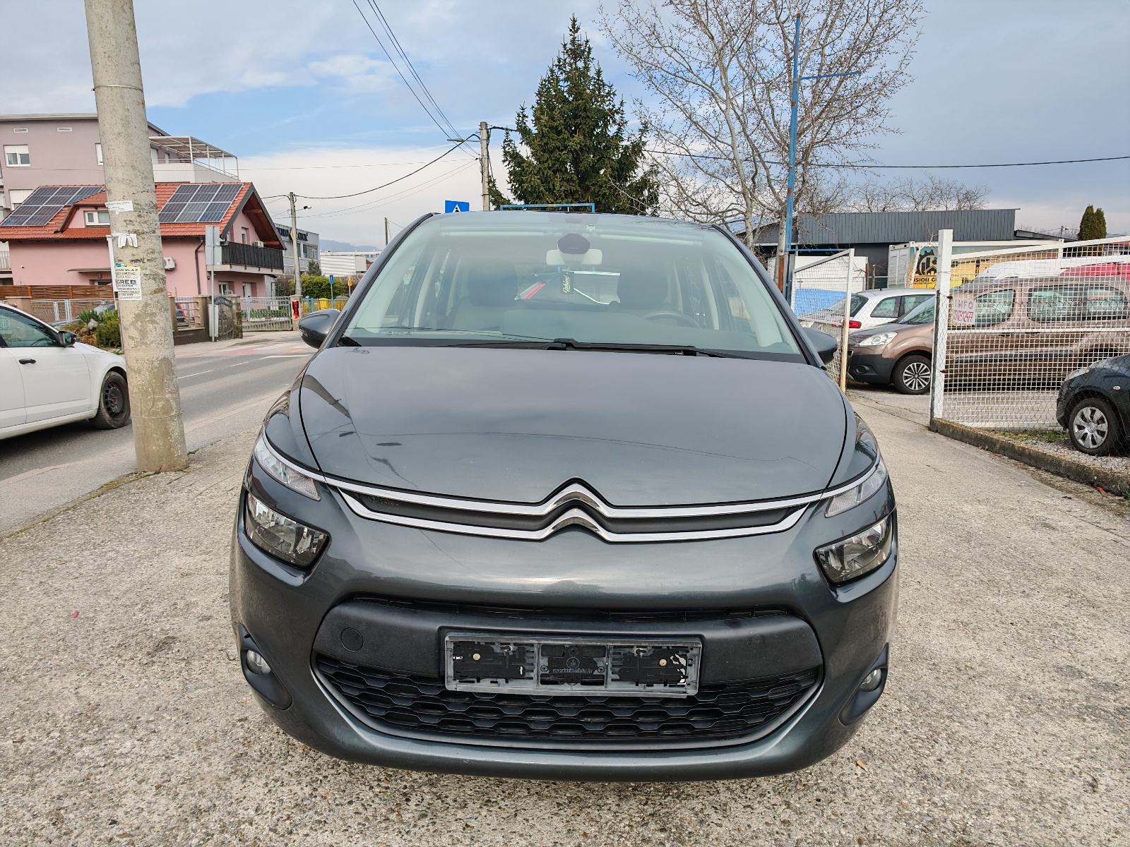 Citroën C4 Picasso 1.6 HDi automatik, 2014g, odličan KREDIT, fotografija 6