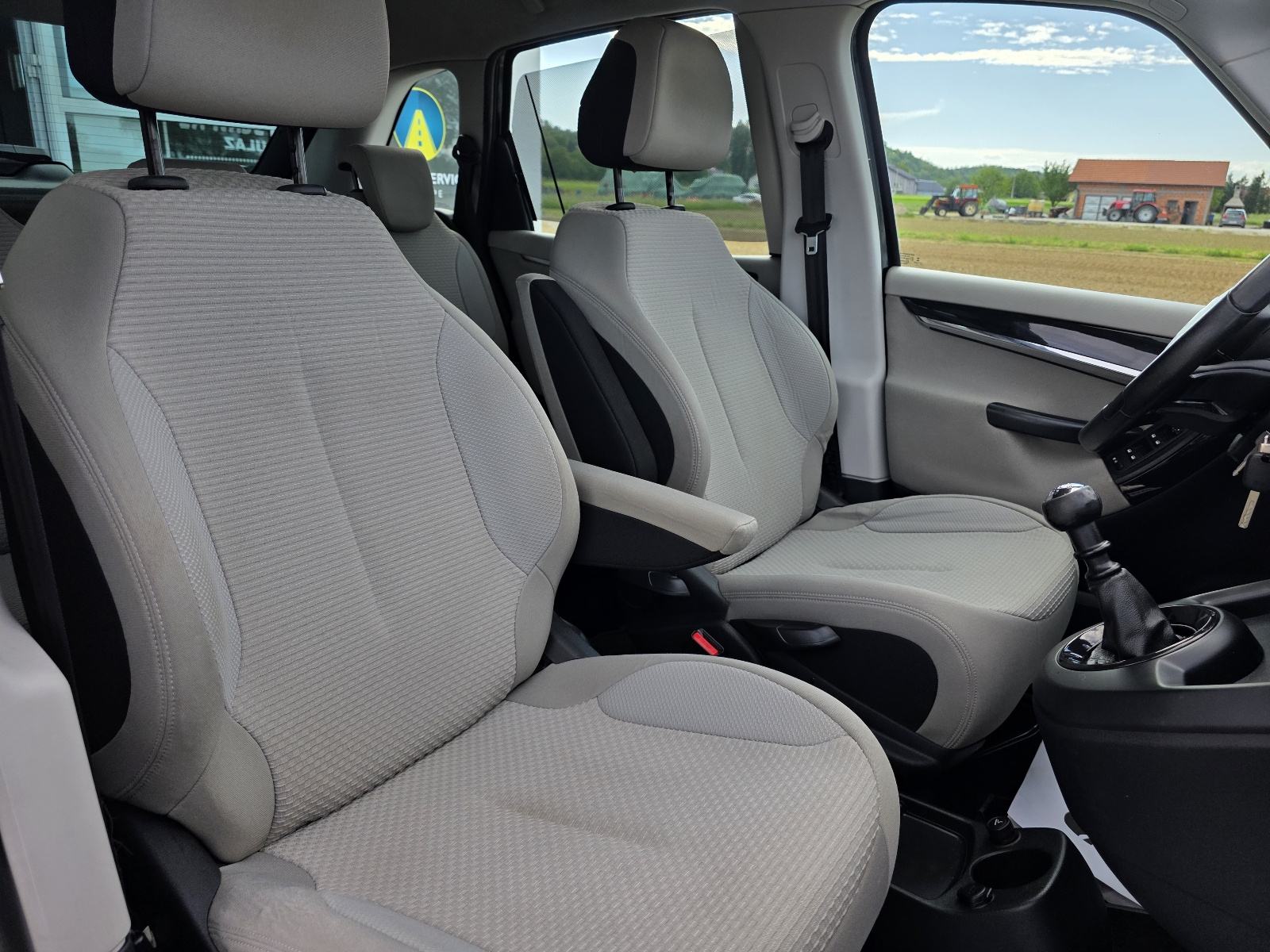 Citroën C4 Picasso 1,6 HDi SELECTION, 202.000 km, SERVISNA, fotografija 14