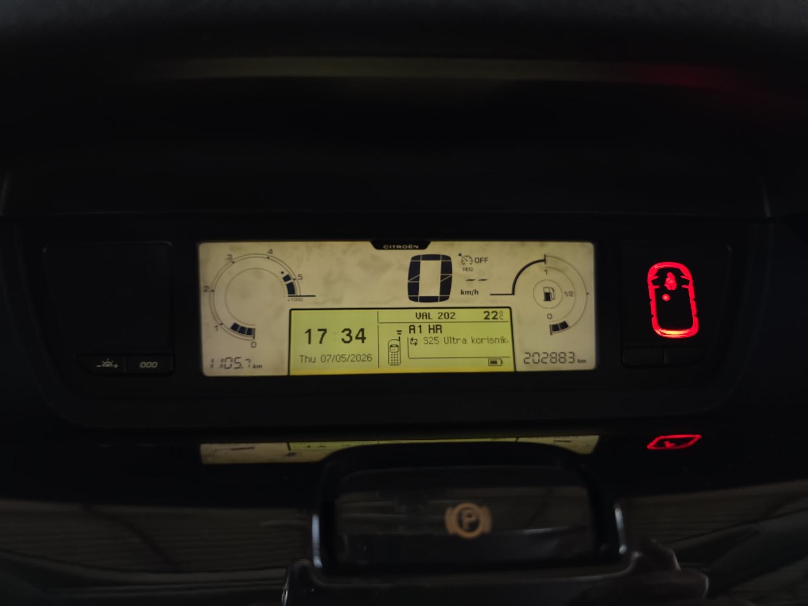 Citroën C4 Picasso 1,6 HDi SELECTION, 202.000 km, SERVISNA, fotografija 18
