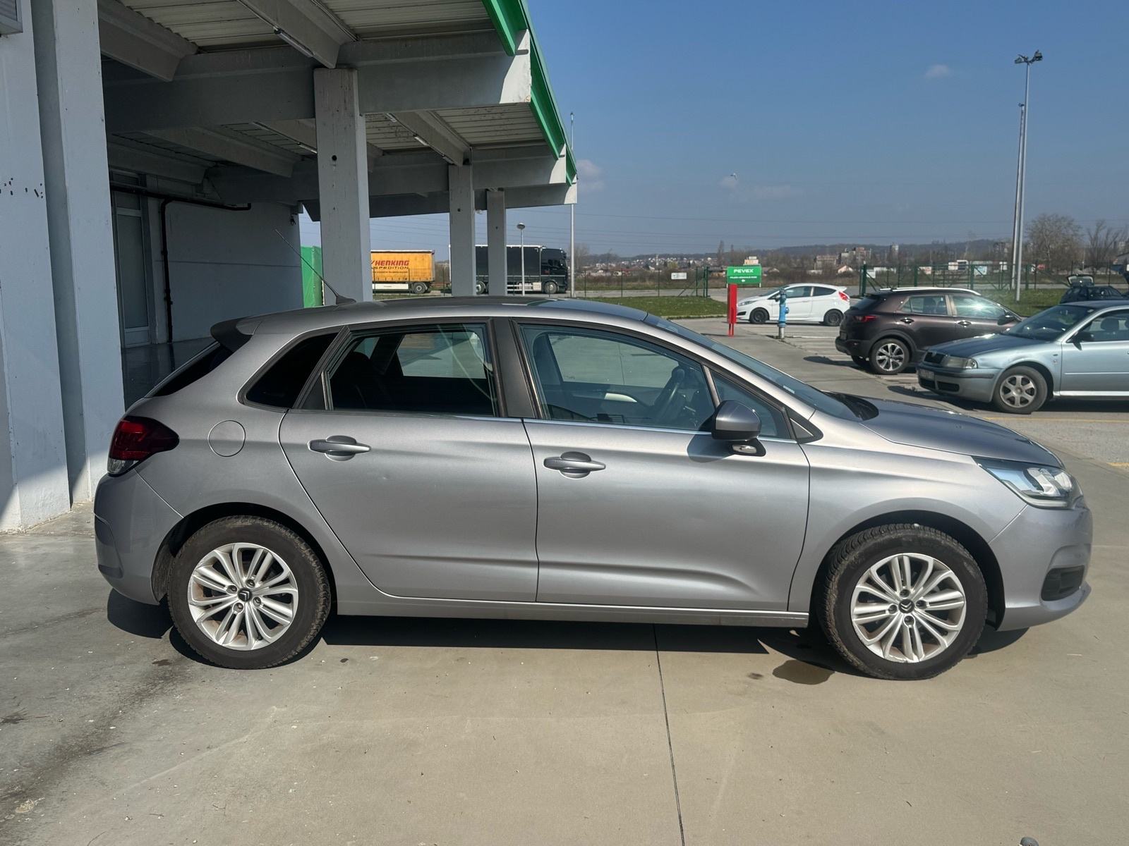 Citroën C4 PureTech navi dig klima park senzori redizain, fotografija 7