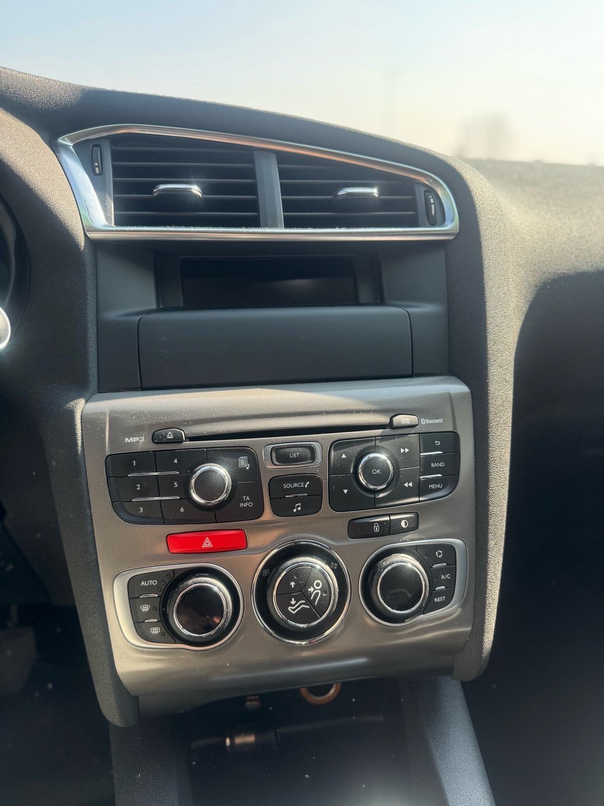 Citroën C4 PureTech navi dig klima park senzori redizain, fotografija 11
