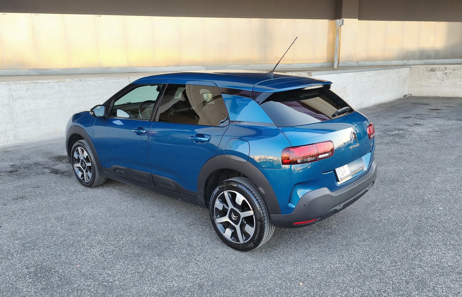 Citroën C4,2018g,1.6HDI,EURO6,143tkm,park.senz.i kamera,veliki servis, fotografija 7