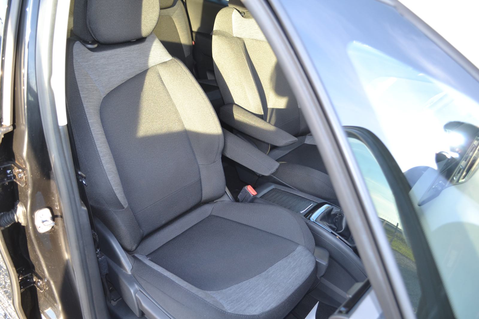 Citroën C4 Spacetourer 1.5 HDI *** RATA 190€ BEZ UČEŠĆA *** SERVISNA *, fotografija 8