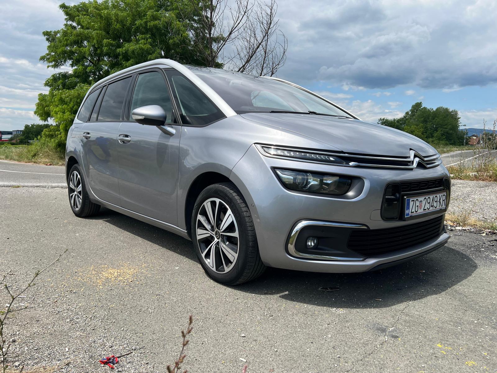 Citroën C4 Spacetourer 2.0 HDI 163ks automatik, pogled izvana - slika 1