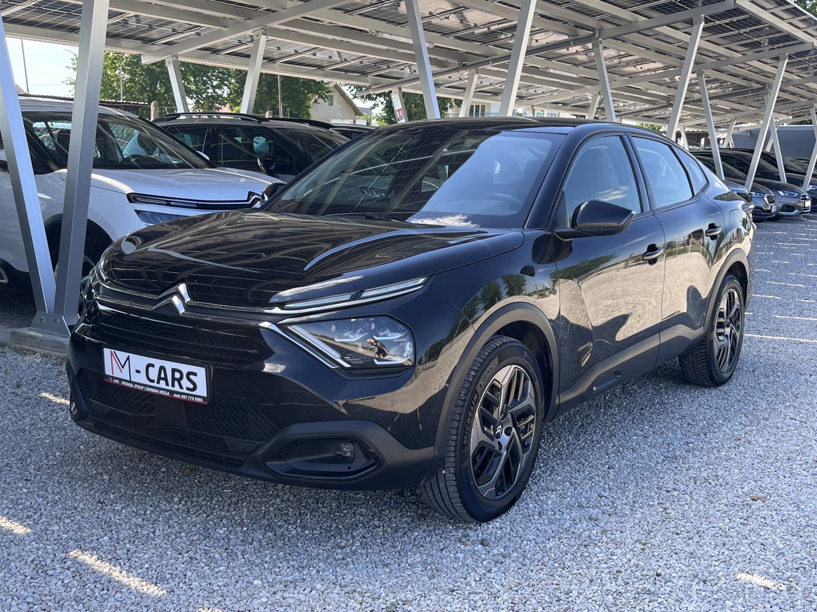 Citroën C4 X 1,2 PureTech, SHINE, LEASING BEZ UČEŠĆA I BEZ JAMCA, fotografija 3