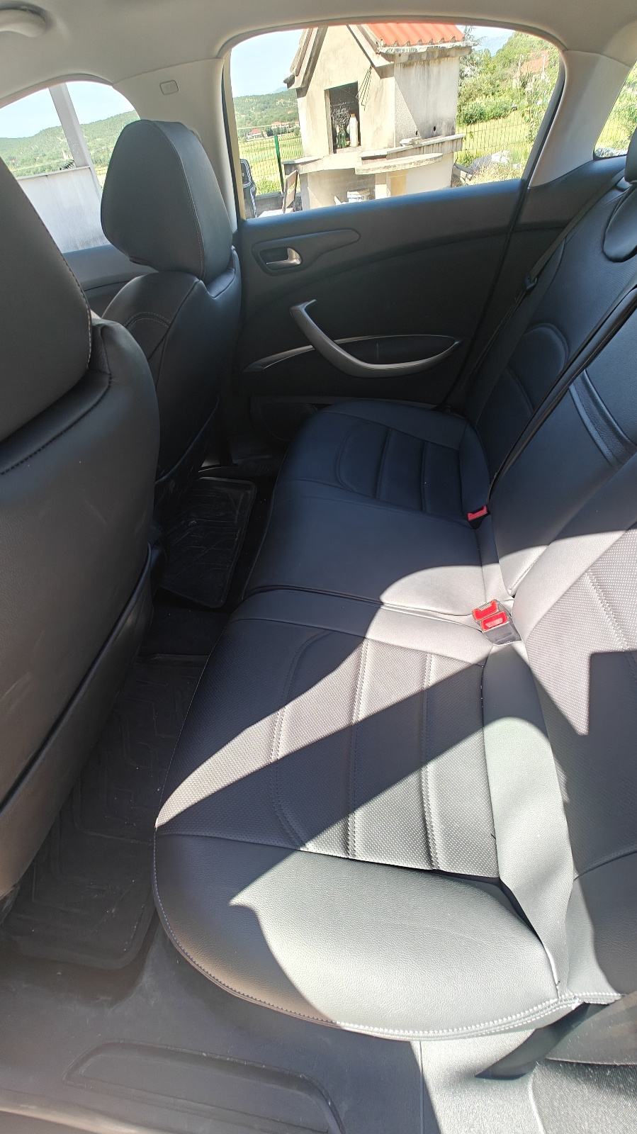 Citroën C5 2,0 HDi automatik, fotografija 15
