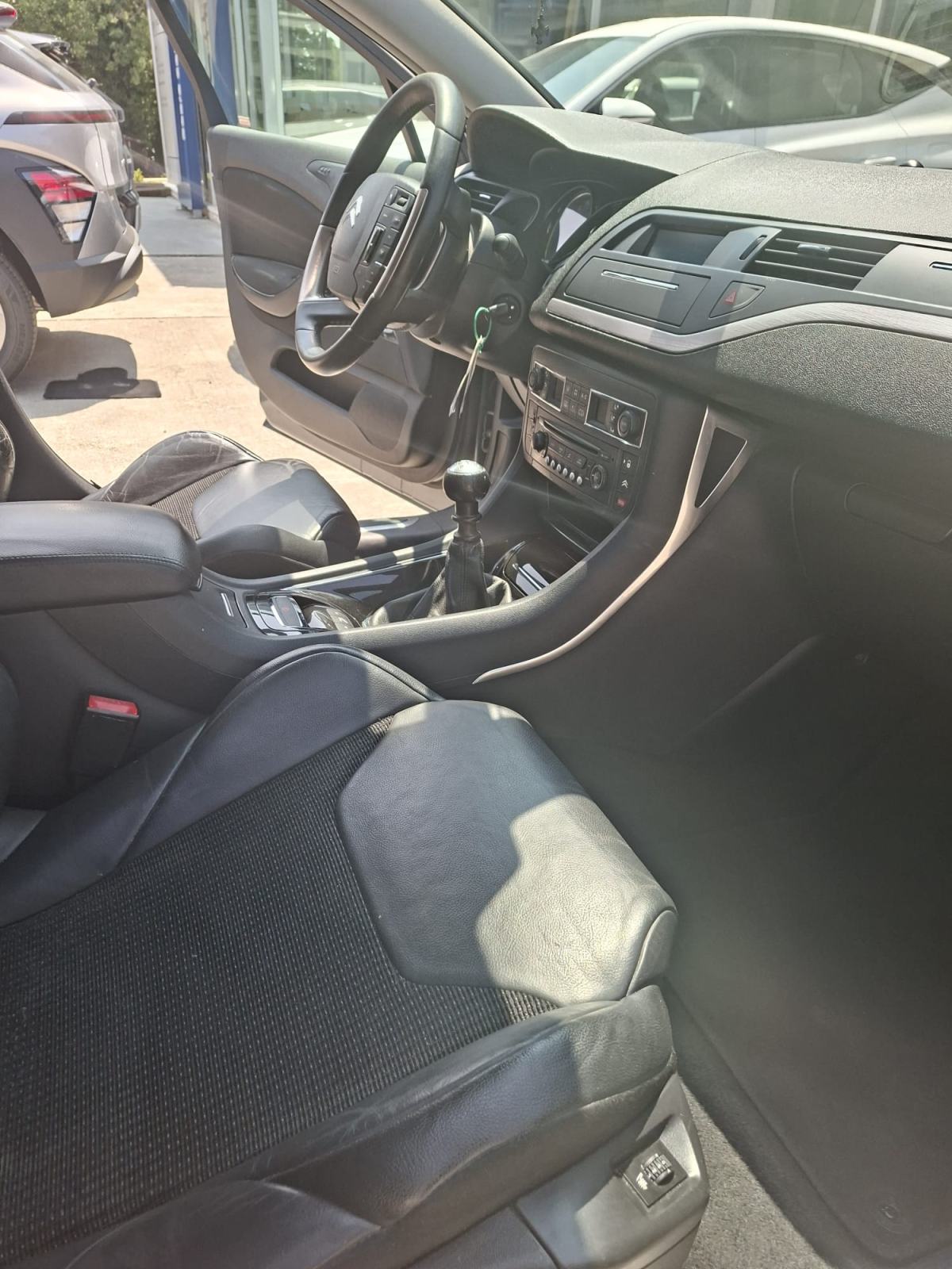 Citroën C5 2,0 HDi EXCLUSIVE, fotografija 12