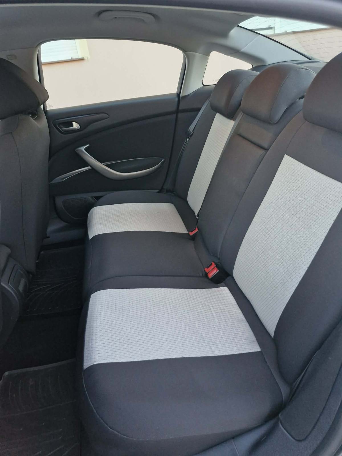 Citroën C5 2,0 HDi, fotografija 3