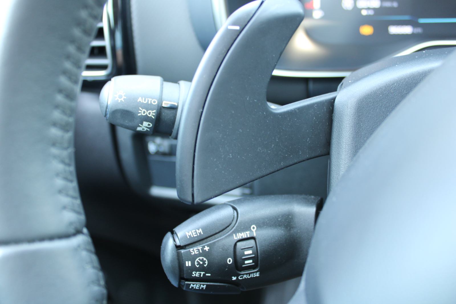 Citroën C5 Aircross 1.2 130 S&S AUTOMATIK Feel Pack *LED, KAMERA*, fotografija 15