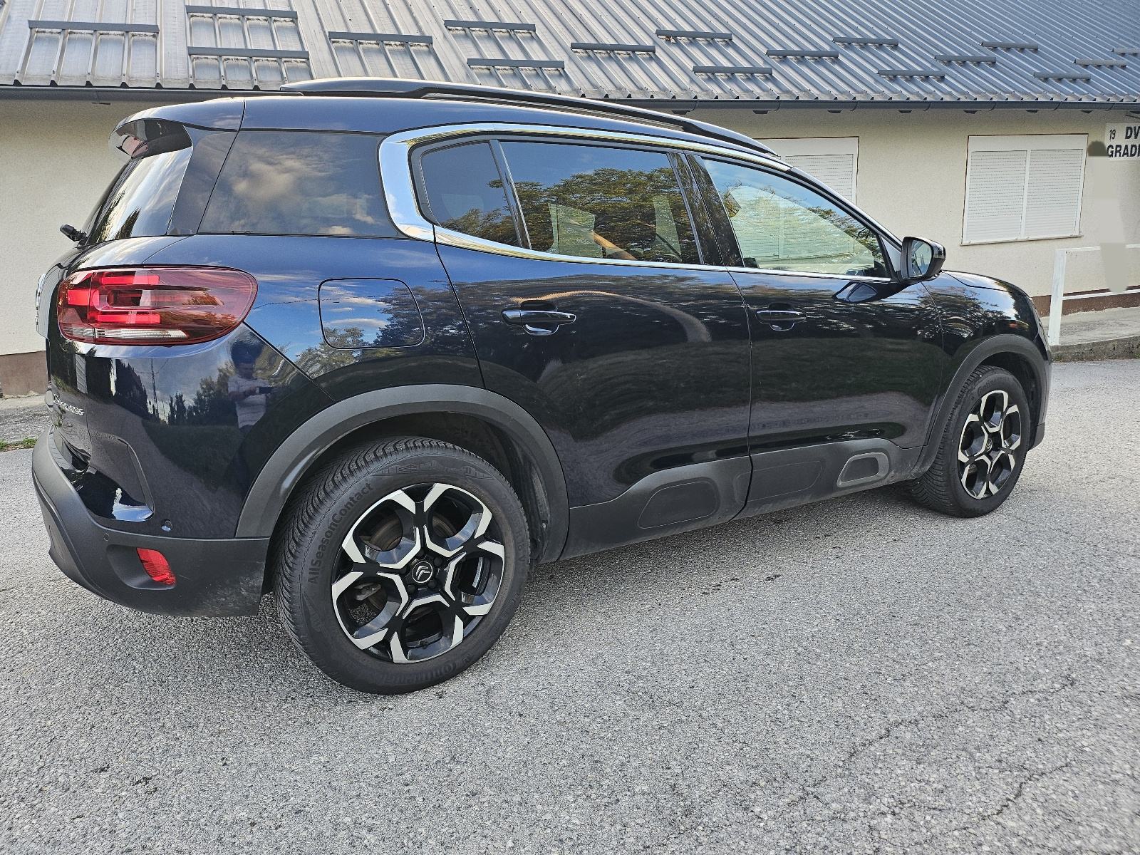 Citroën C5 Aircross 1.5 HDi aut. Novi model,Led, Garancija, nema 5%, fotografija 9