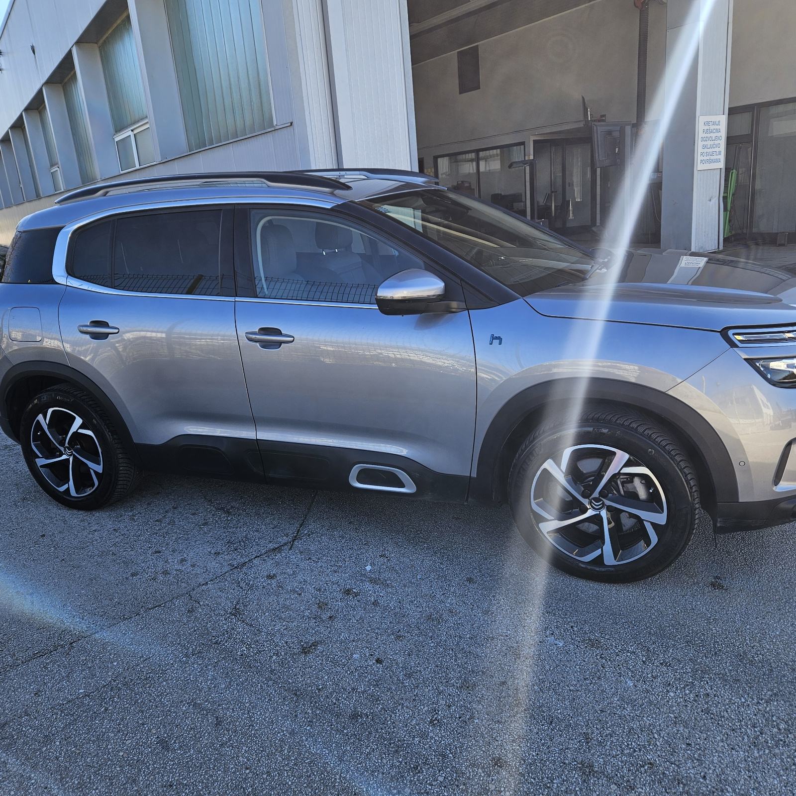 Citroën C5 Aircross PureTech 180 Automatik NOVO!!!, fotografija 5
