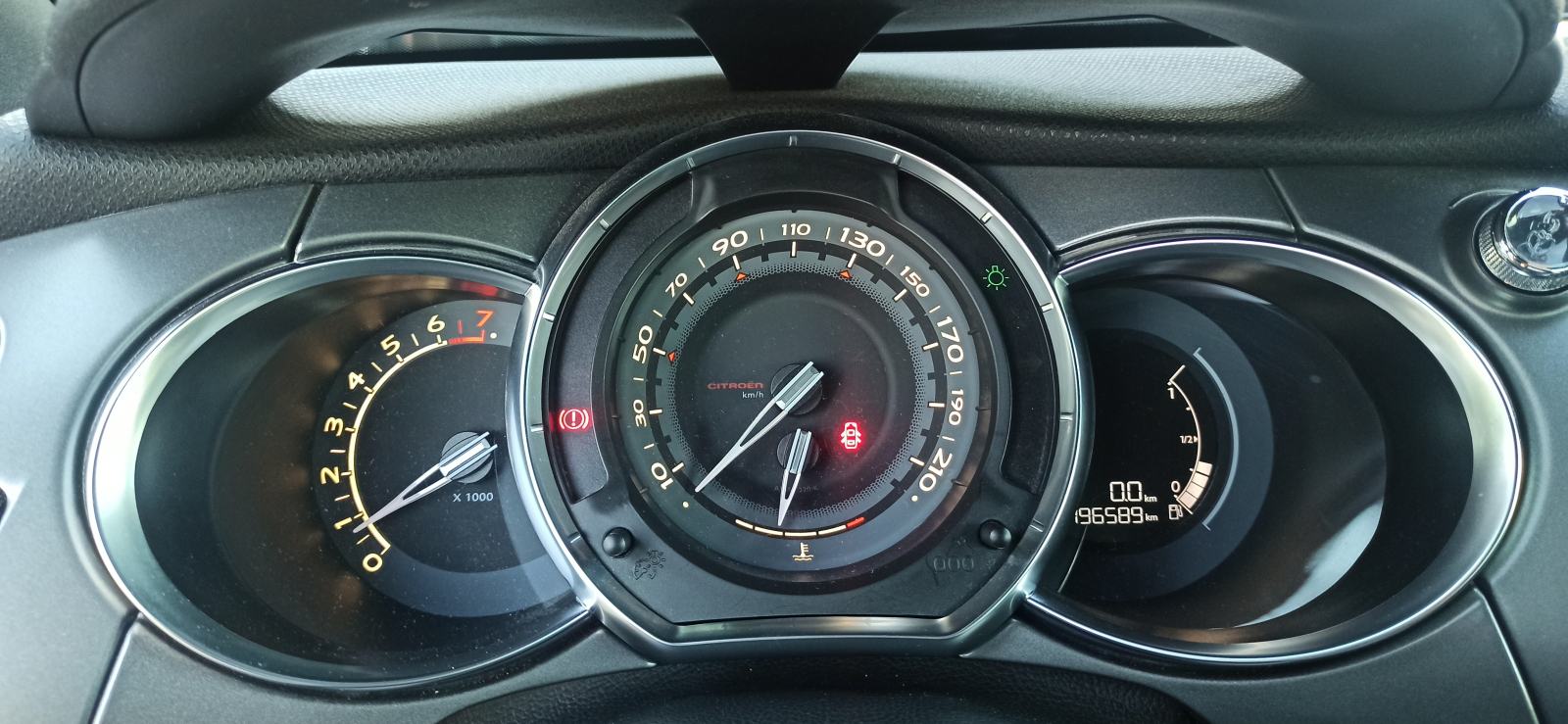 Citroën DS3 1.6 THP, fotografija 12