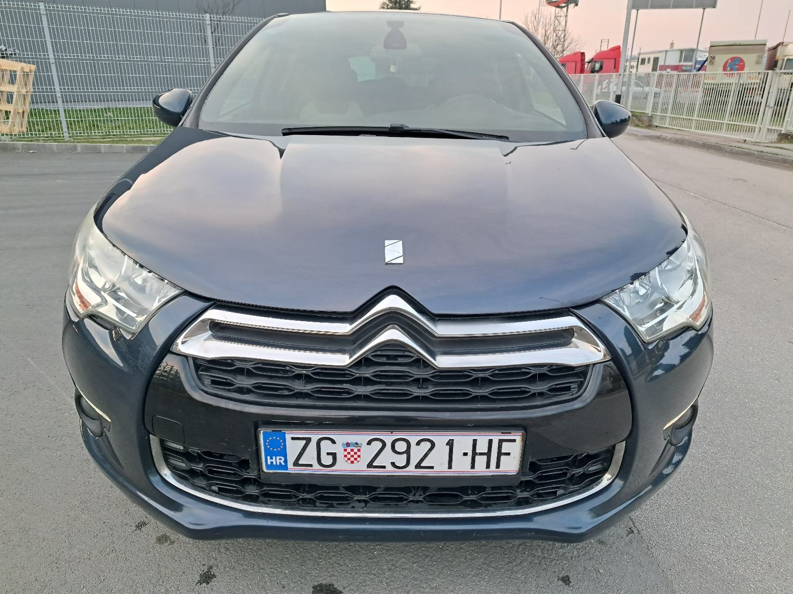 Citroën DS4 1.6HDI, 2015god, pogled izvana - slika 3