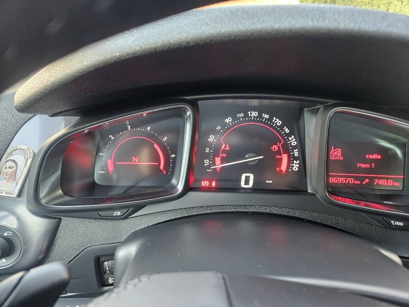 Citroën DS5 1,6 e-HDi automatik, fotografija 7