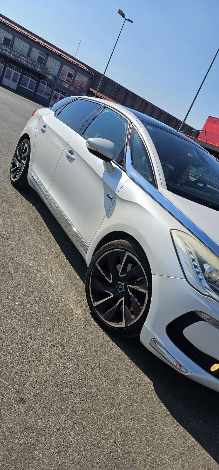 Citroën DS5 Hybrid4 2,0 HDi Sport automatik, fotografija 7