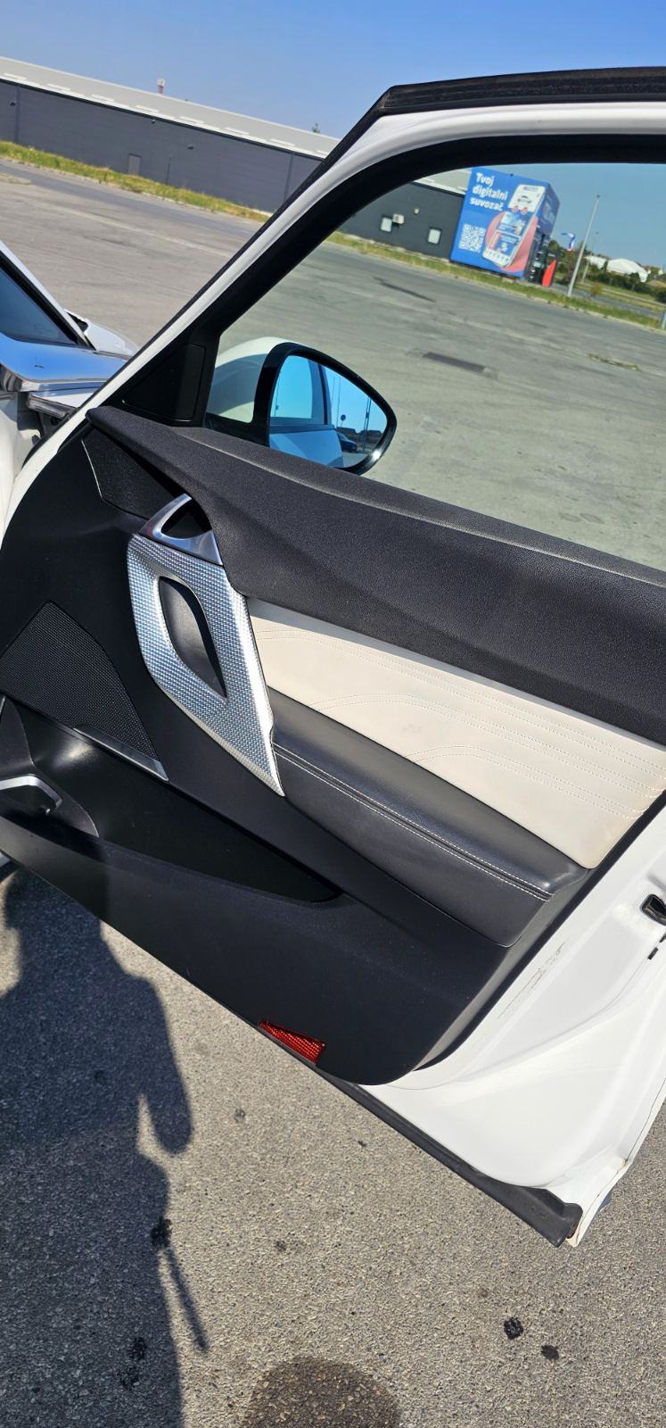 Citroën DS5 Hybrid4 2,0 HDi Sport automatik, fotografija 9