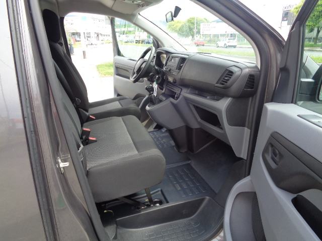 Citroën Jumpy 1.5 Blue-HDi,120Ks,Comfort XL,8+1,Ele.Paket,Tempo,Tooop, fotografija 17
