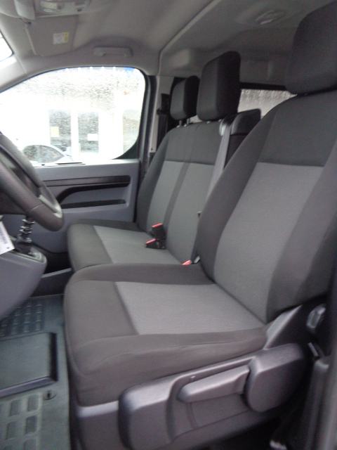 Citroën Jumpy Kombi 1.5 Blue-HDi,120Ks, Comfort XL, 8+1,El.Paket,Tempo, fotografija 9