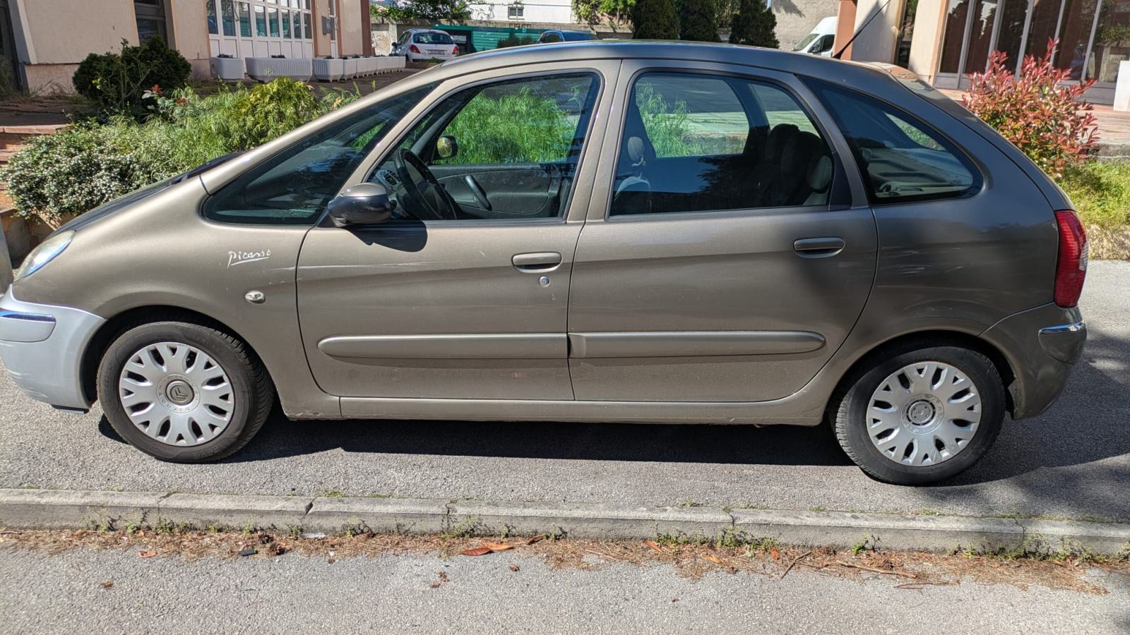 Citroën Xsara Picasso 1,6 i, pogled izvana - slika 5