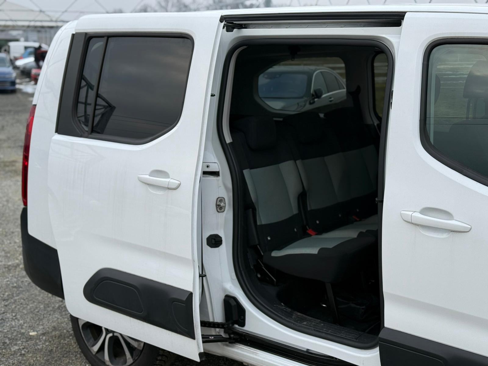 CITROEN BERLINGO 1.5 BlueHDI 2020 GOD - 87 xxx km- 7 sjedišta DOSTAVA, fotografija 9