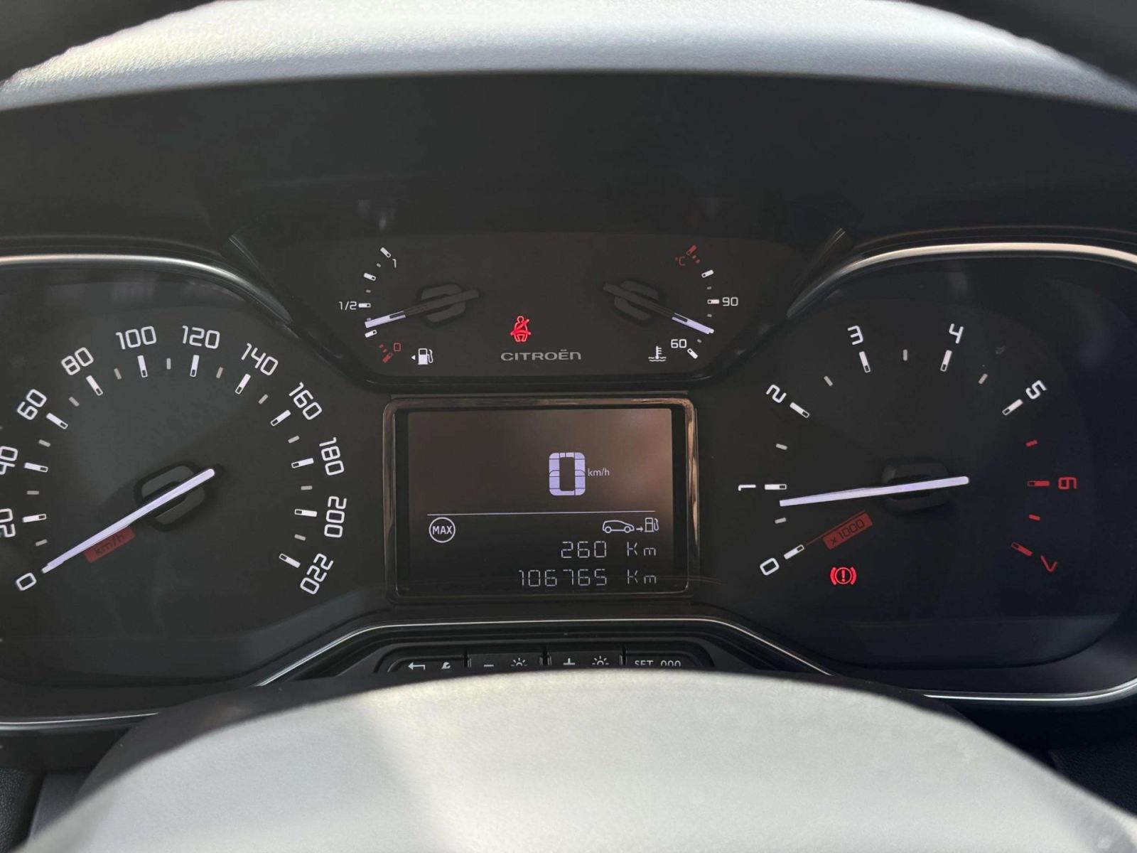 CITROEN C3 AIRCROSS 1,2 PureTech**106.000KM**1.VL**LED**TEMPOMAT**, fotografija 7