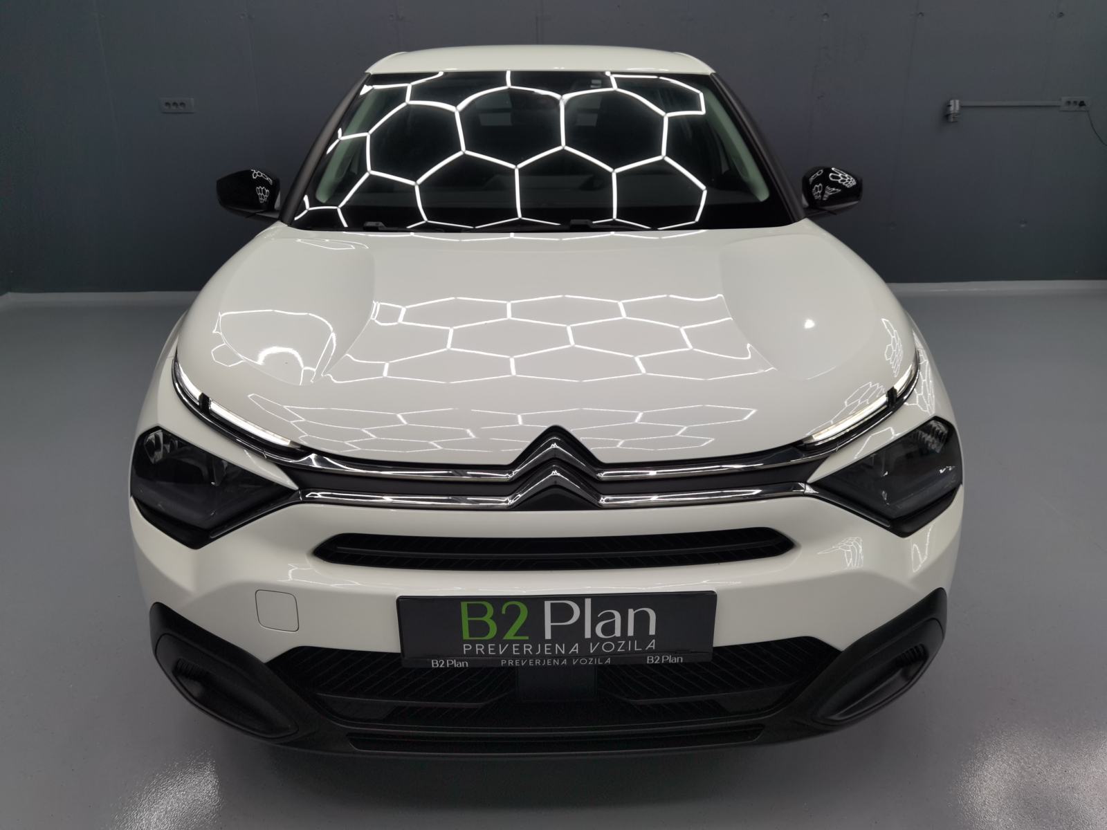 CITROEN-C4-1.2-PURETECH-1.VLASNIK-LED-LINEASSIST-TEMPOMAT-ODLIČAN, pogled izvana - slika 2