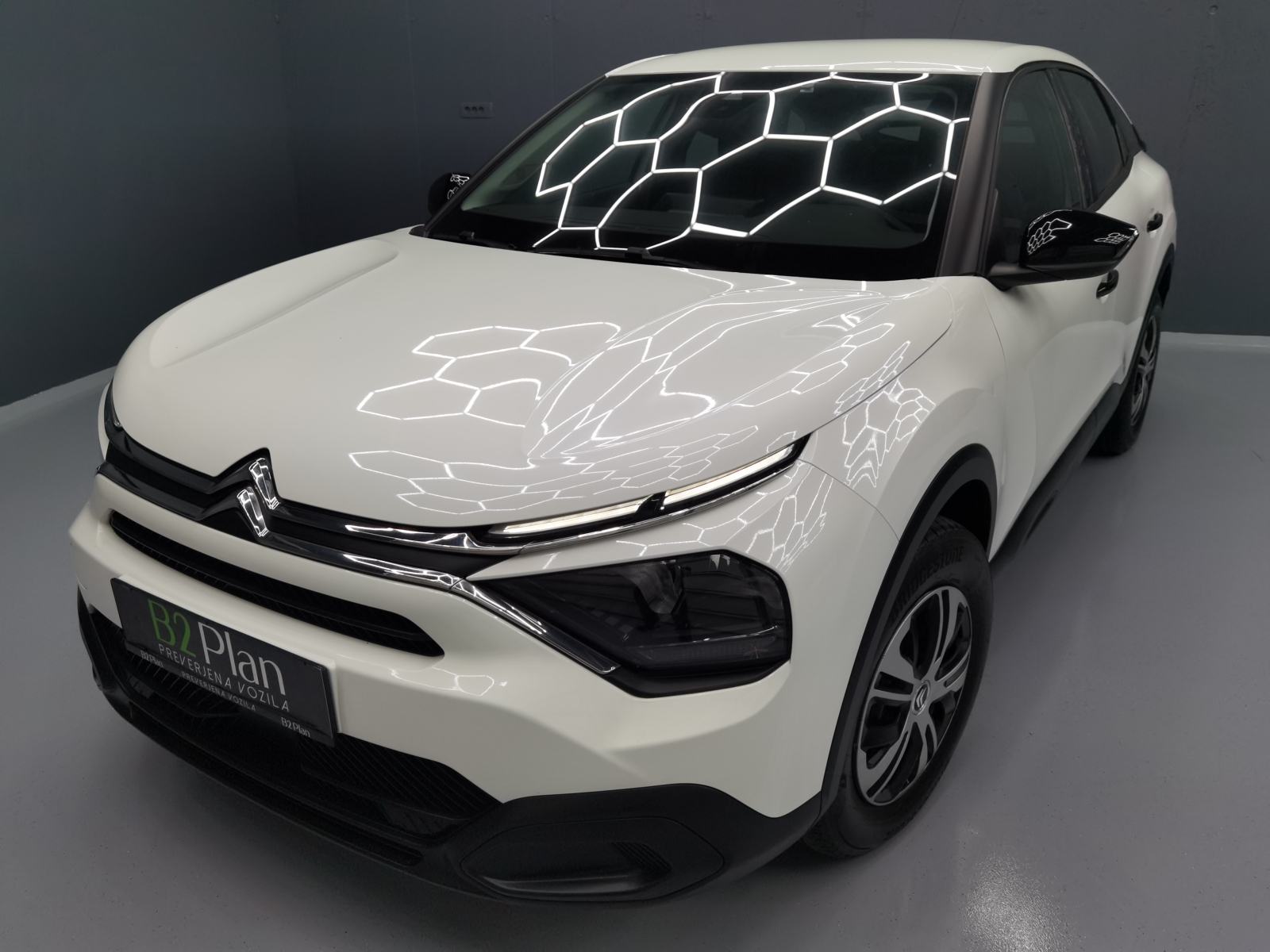 CITROEN-C4-1.2-PURETECH-1.VLASNIK-LED-LINEASSIST-TEMPOMAT-ODLIČAN, pogled izvana - slika 3